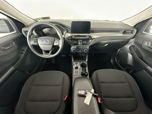 Used 2025 Ford Escape Active FWD image 10