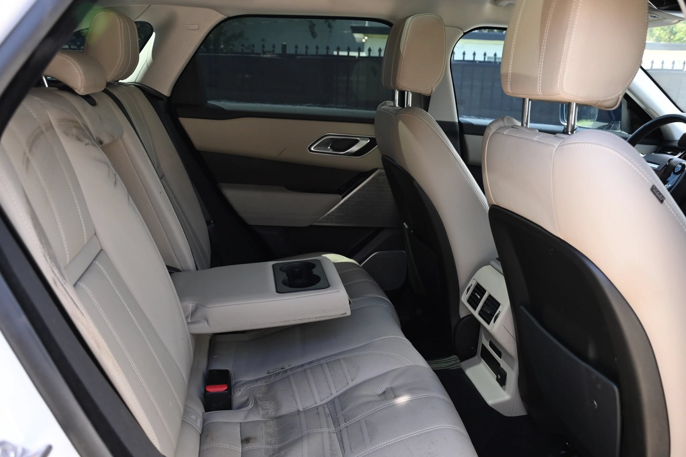 Used 2020 Land Rover Range Rover Velar S AWD/4WD image 14