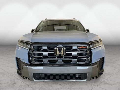 New 2026 Honda Pilot TrailSport image 10