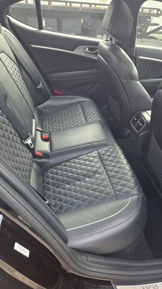 Used 2019 Genesis G70 2.0T Advanced w/ Sport Package AWD/4WD image 14