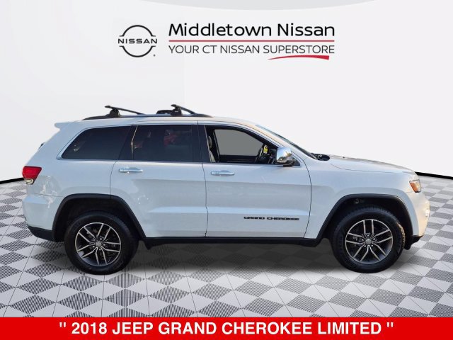 Used 2018 Jeep Grand Cherokee Limited AWD/4WD image 2