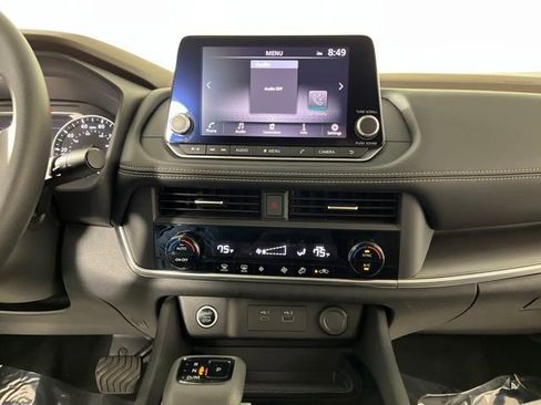 Used 2023 Nissan Rogue SV AWD/4WD image 27