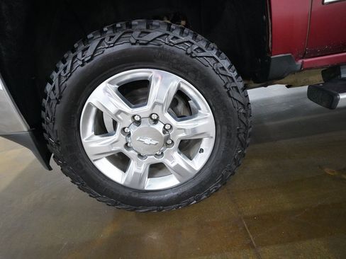 Used 2019 Chevrolet Silverado 2500 LTZ w/ Duramax Plus Package image 25