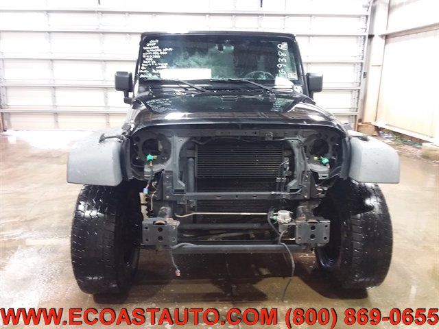 Used 2013 Jeep Wrangler Unlimited Sport w/ Connectivity Group AWD/4WD image 7