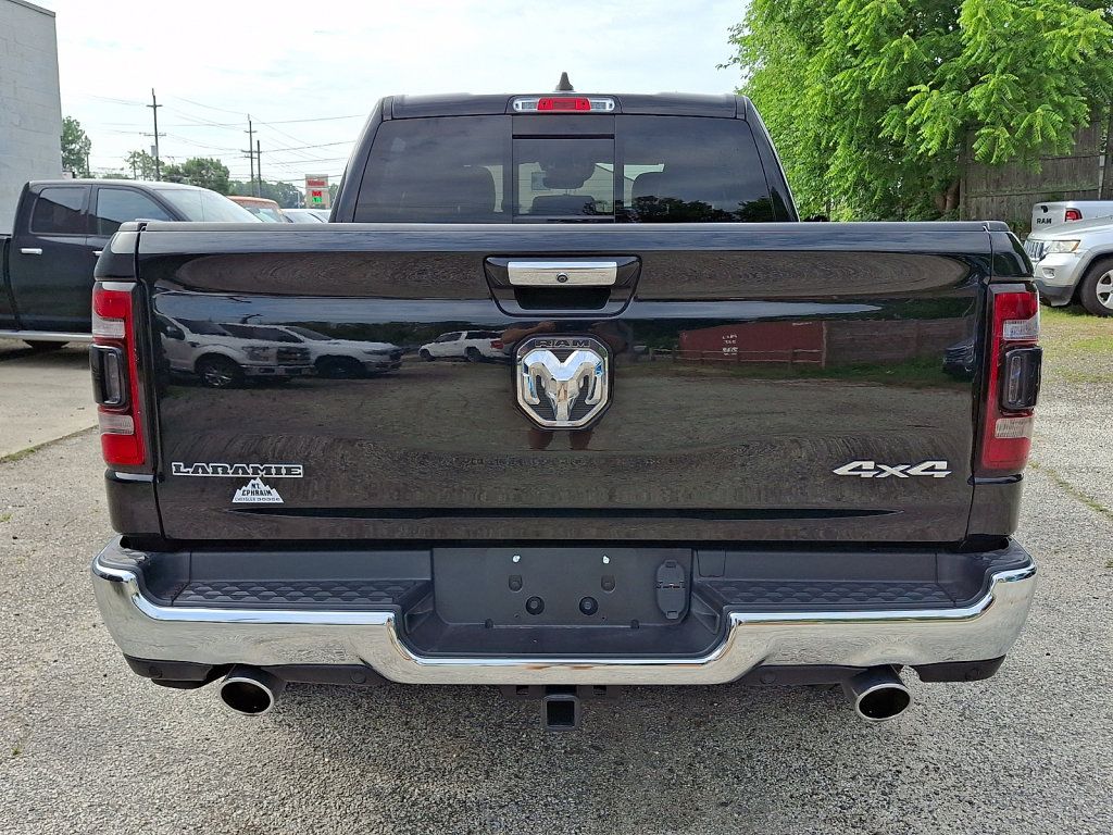 Used 2022 RAM 1500 Laramie AWD/4WD image 4