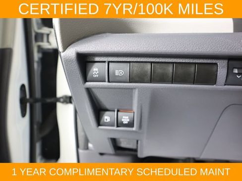 Used 2021 Toyota Sienna LE FWD image 37