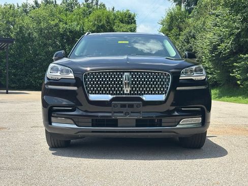 Used 2020 Lincoln Aviator Reserve w/ Equipment Group 201A AWD/4WD image 3