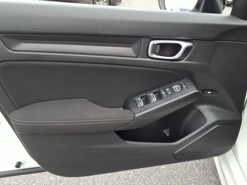 Used 2023 Honda Civic Sport image 15