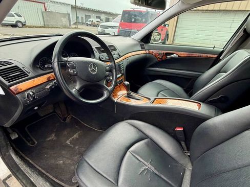 Used 2008 Mercedes-Benz E 350 4MATIC Wagon image 23