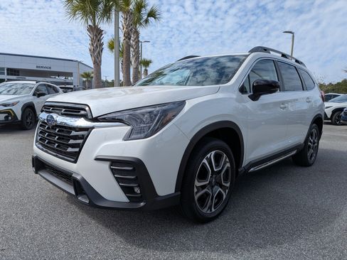 Used 2026 Subaru Ascent Limited w/ Popular Package #2 AWD/4WD image 8