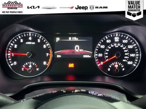 Certified 2024 Kia Forte LXS w/ LXS Technology Package image 23