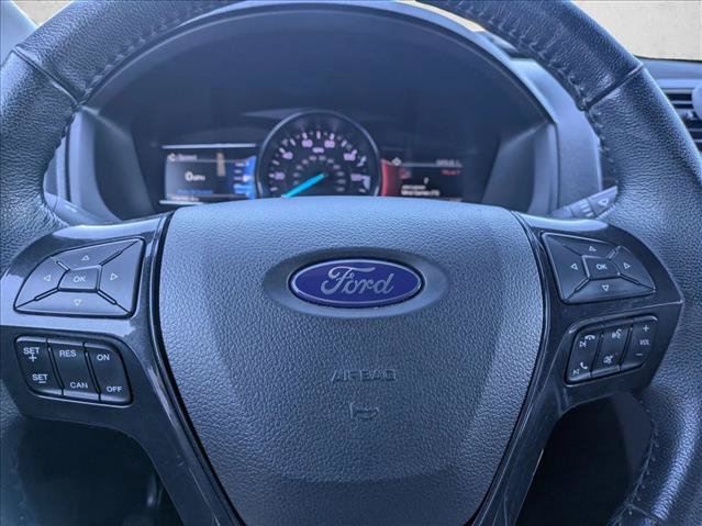 Used 2018 Ford Explorer XLT w/ Equipment Group 202A FWD image 14