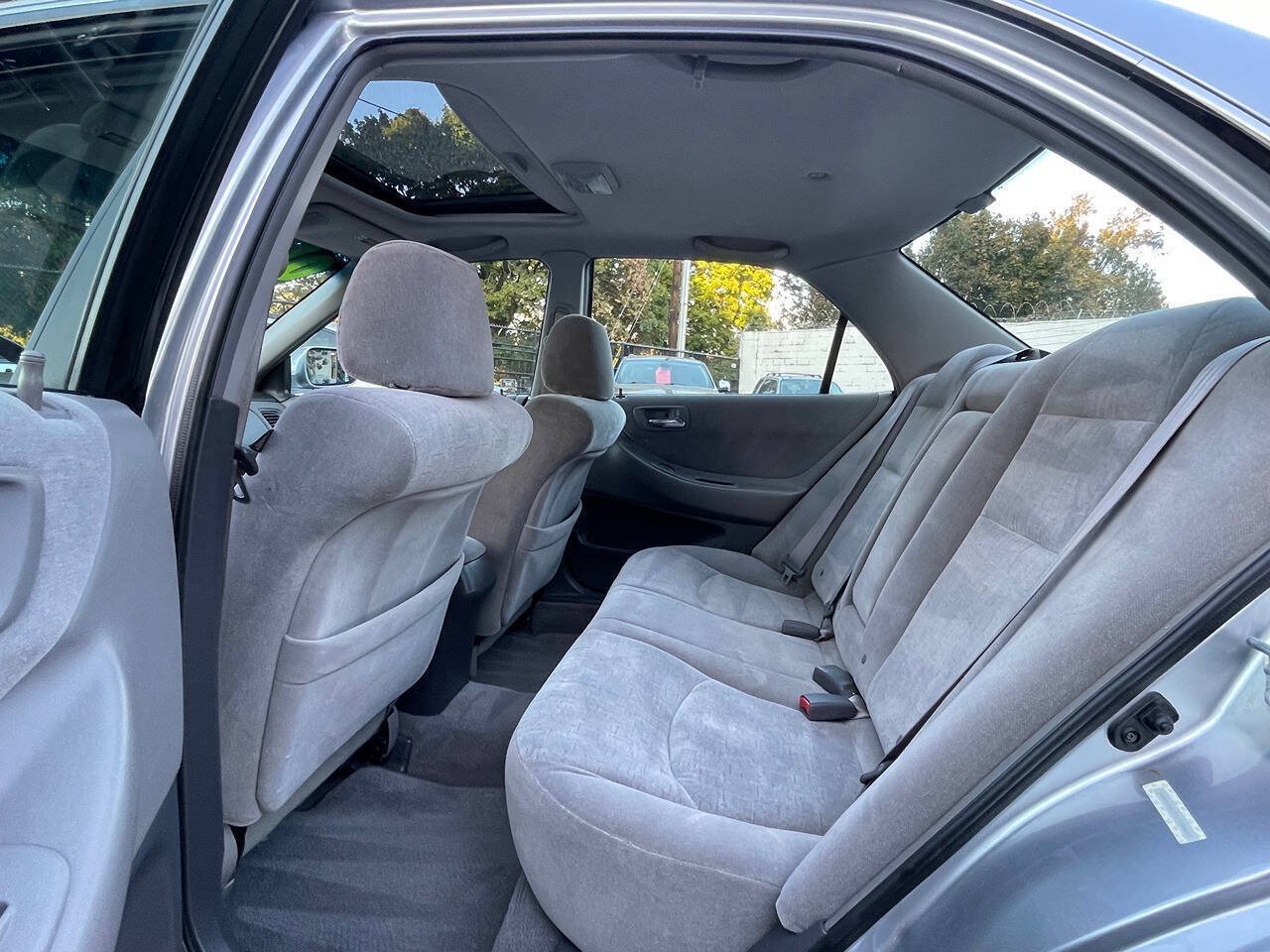 Used 2001 Honda Accord EX image 25