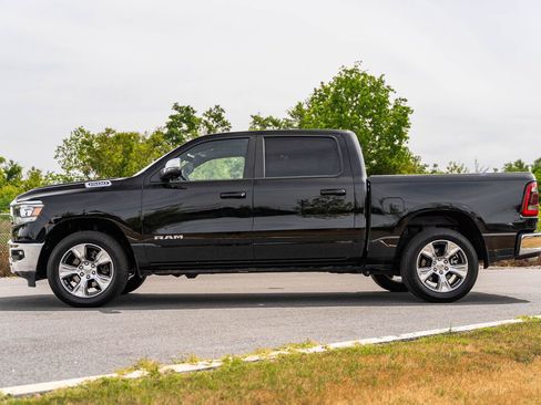 Used 2023 RAM 1500 Laramie AWD/4WD image 4