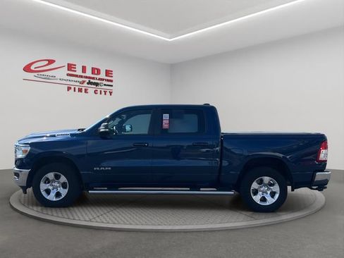 Used 2022 RAM 1500 Big Horn AWD/4WD image 6