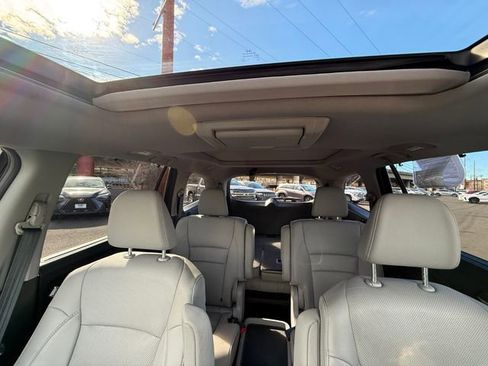 Used 2017 Honda Pilot Elite image 25