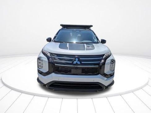 New 2026 Mitsubishi Outlander AWD image 9
