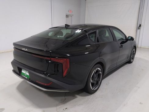 Used 2025 Kia K4 EX FWD image 9