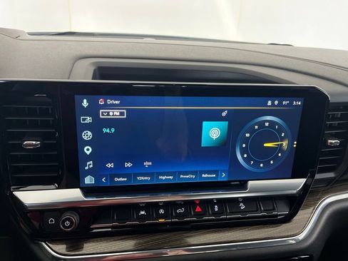 Used 2023 Chevrolet Silverado 1500 LT AWD/4WD image 68