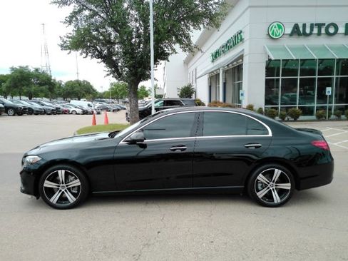 Used 2025 Mercedes-Benz C 300 Sedan image 14