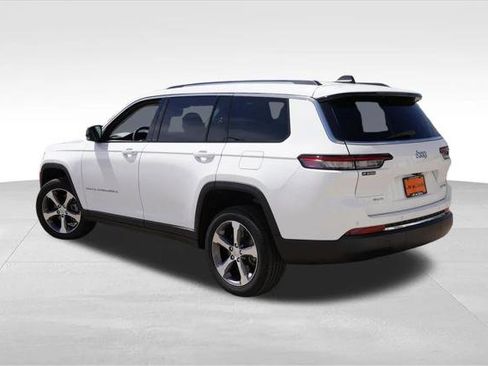 Certified 2023 Jeep Grand Cherokee L Limited AWD/4WD image 7