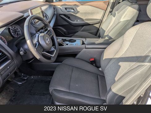 Used 2023 Nissan Rogue SV image 14