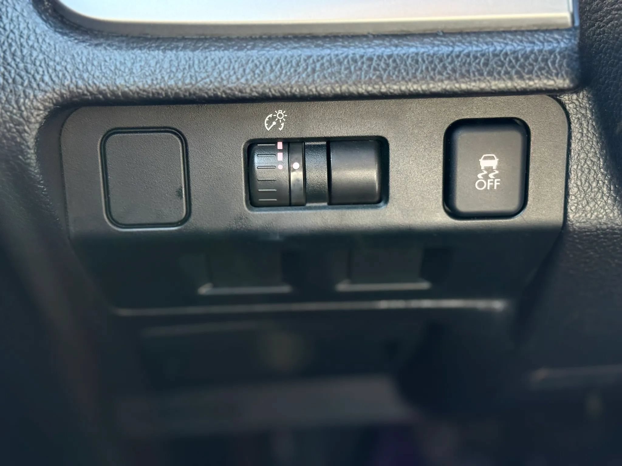 Used 2013 Subaru Impreza 2.0i AWD/4WD image 30