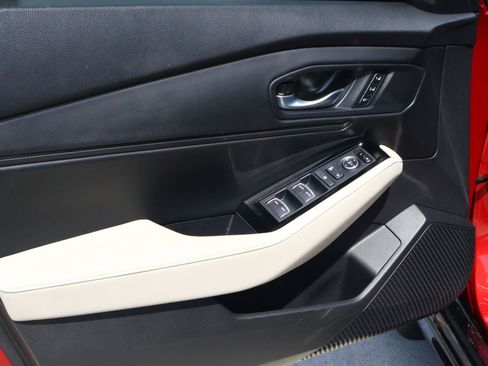 Used 2025 Honda Accord Touring image 13