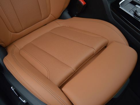 Certified 2024 BMW X3 sDrive30i w/ Premium Package w/ZPA image 37