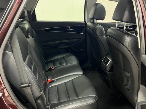 Used 2019 Kia Sorento EX w/ EX Touring Package AWD/4WD image 36