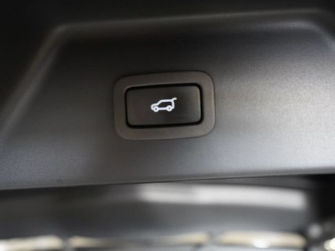 Used 2019 Land Rover Range Rover Long Wheelbase Autobiography AWD/4WD image 32