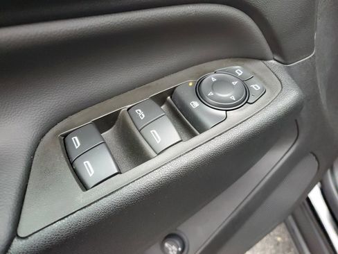 Certified 2024 Chevrolet Equinox LT image 23