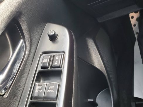 Used 2017 Subaru WRX 4-Door image 11