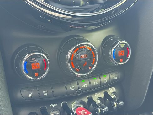 Certified 2023 MINI Cooper S FWD image 16