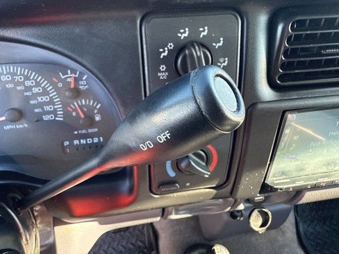 Used 2002 Dodge Ram 2500 Truck 4x4 Quad Cab image 32