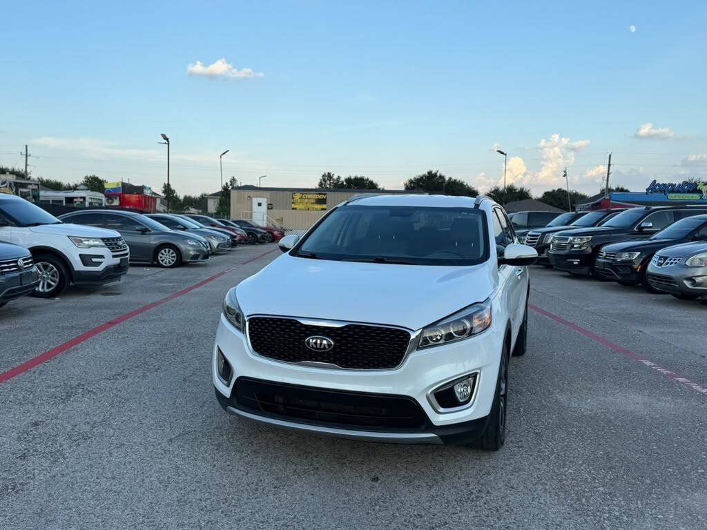 Used 2016 Kia Sorento EX w/ EX Premium Package FWD image 3