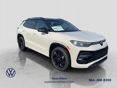 New 2026 Volkswagen Tiguan SE R-Line