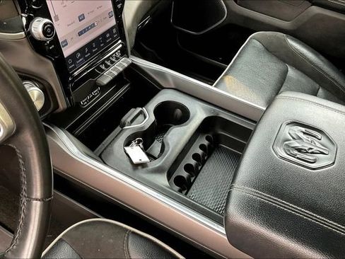 Used 2023 RAM 1500 Laramie image 13