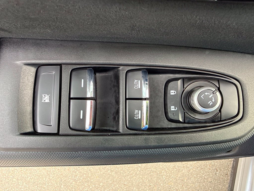 Used 2026 Subaru Forester Touring AWD/4WD image 11