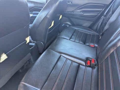 Used 2019 Nissan Kicks SR w/ SR Premium Package image 16