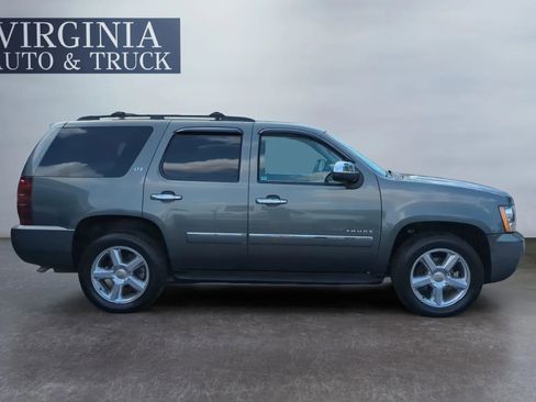 Used 2011 Chevrolet Tahoe LTZ image 7