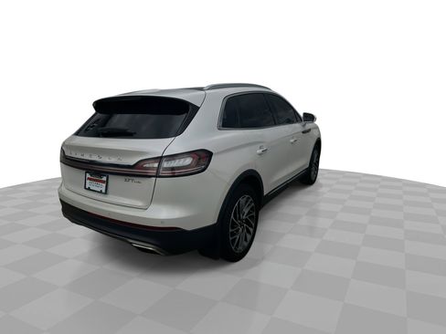 Used 2019 Lincoln Nautilus Reserve image 8