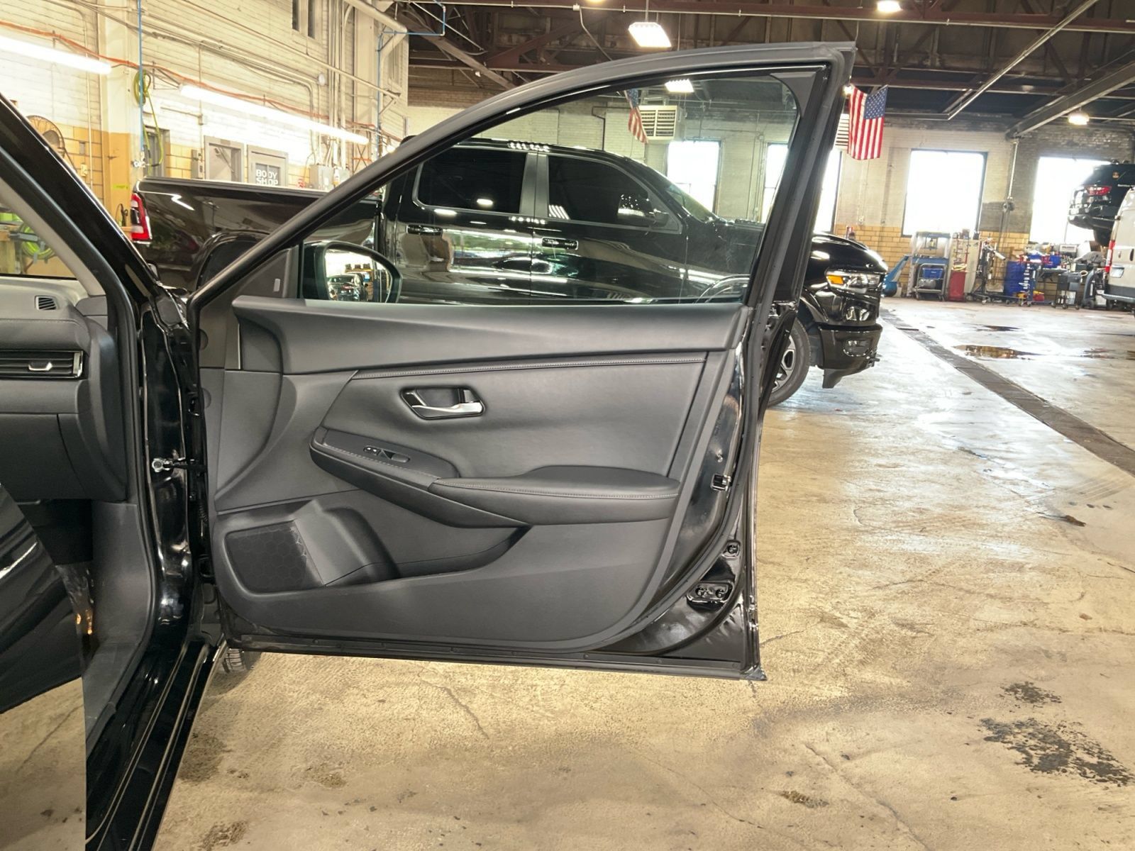 Used 2024 Nissan Sentra SV FWD image 20