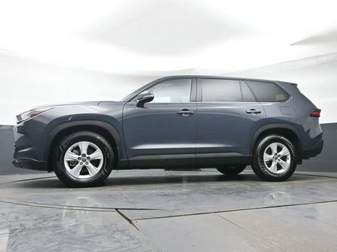 Certified 2026 Toyota Grand Highlander AWD image 32