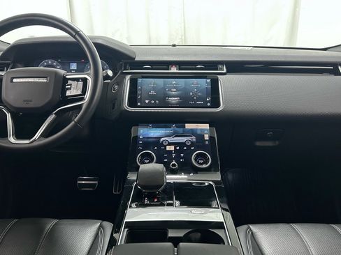 Used 2023 Land Rover Range Rover Velar R-Dynamic S image 9