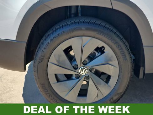 Used 2025 Volkswagen Taos S image 37