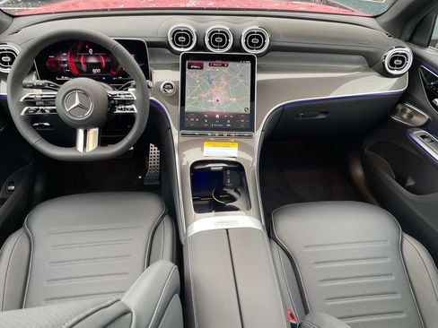 Certified 2025 Mercedes-Benz GLC 300 4MATIC image 13