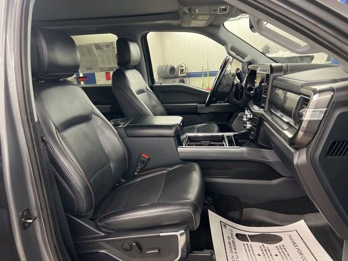 Used 2024 Ford F350 Lariat w/ Lariat Ultimate Package AWD/4WD image 9