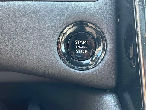 Certified 2025 Nissan Armada PRO-4X w/ Pro-4X Premium Package AWD/4WD image 28