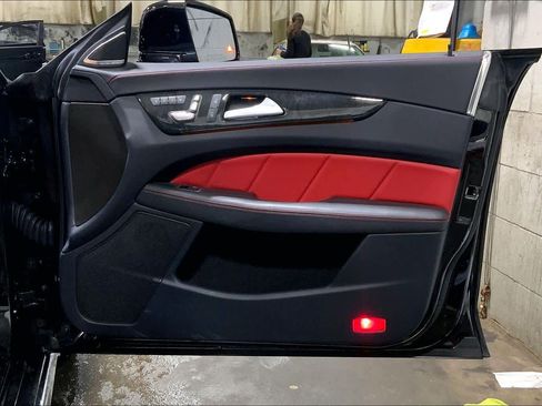 Used 2017 Mercedes-Benz CLS 550 4MATIC image 22